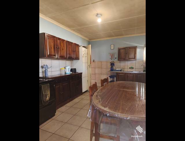 3 BEDROOM HOUSE FOR SALE IN SASOLBURG EXT 12